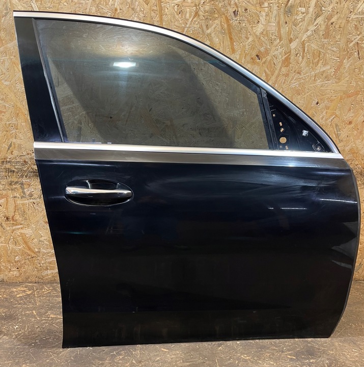 фото №1, Идеальные дверь передние правые стекло kpl. mercedes gle gls w167 цвет 040 1