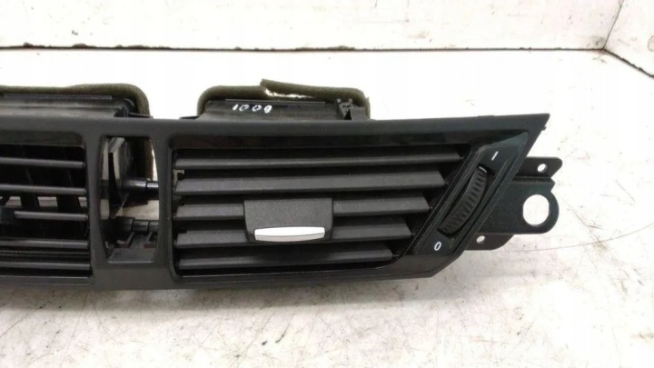 фото №7, Забірник  повітря консолі bmw x1 e84 9258354 2.0l дизель 2013