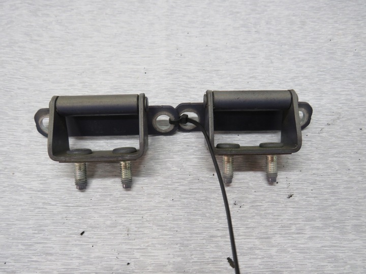 фото №5, Hyundai ix35 петля петлі кришки багажника