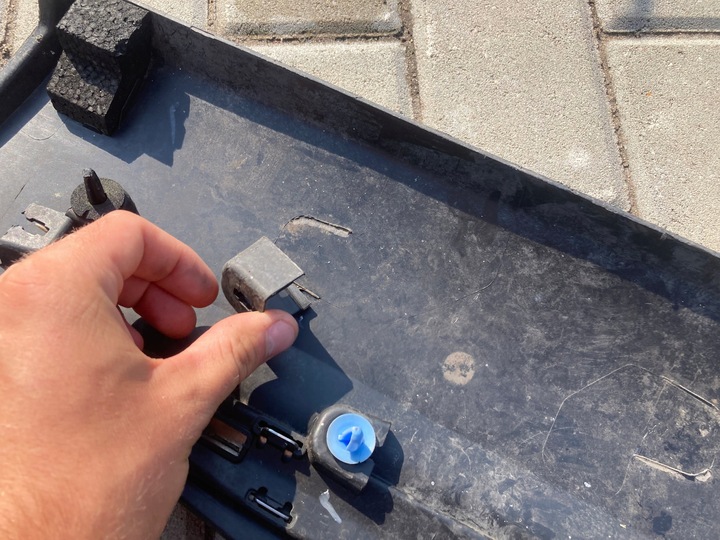 фото №11, Renault kadjar накладка планка двері лівий перед 808774216r