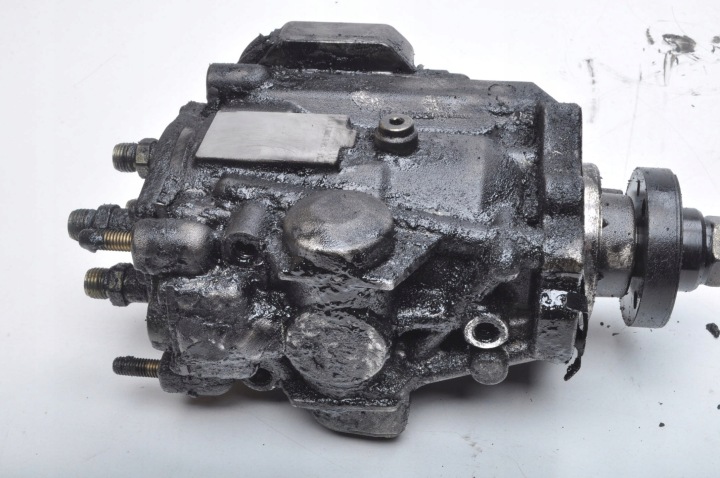 фото №9, Ford mondeo mk3 2.0 tdci насос топливная рейка 047050402 1s7q-9a543-ab bosch