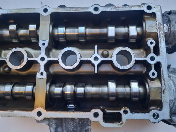 фото №7, Volkswagen golf v кришка клапанів вали 03c103475al 1.4 tsi bmy