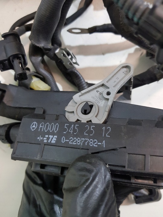 фото №12, Джгут двигуна a2740100408 mercedes w205 2.0 cgi