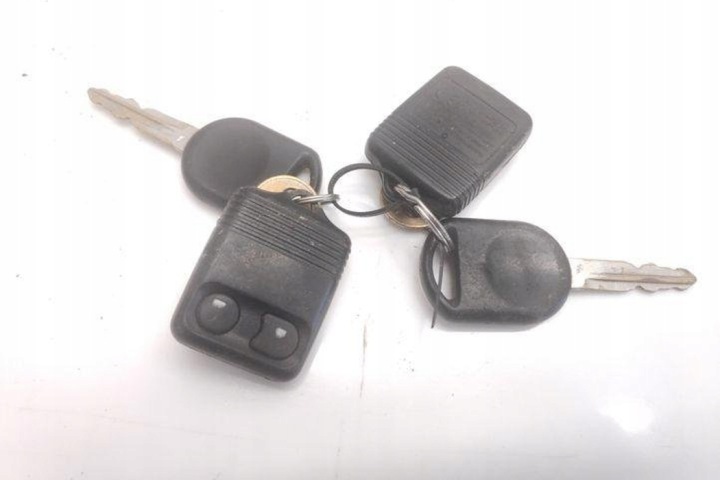 фото №8, Комплект запалювання ford maverick 7l8a12a650 2.3l бензин 110kw 2007