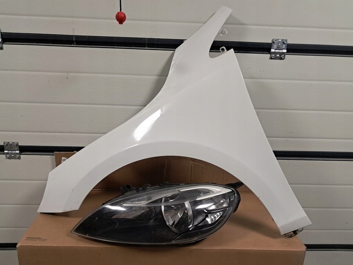 фото №1, Volvo v40 ii 12- 12-16 крило лівий лівий перед