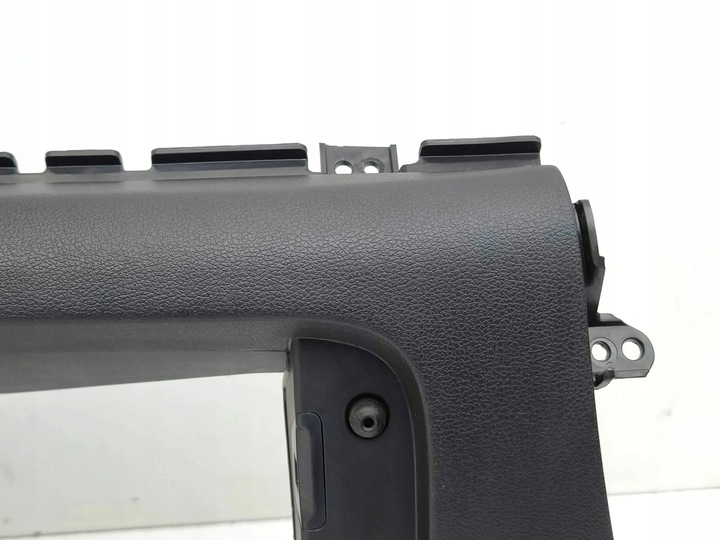 фото №9, Hyundai kona i 2019 element панелі розподільчої / dół