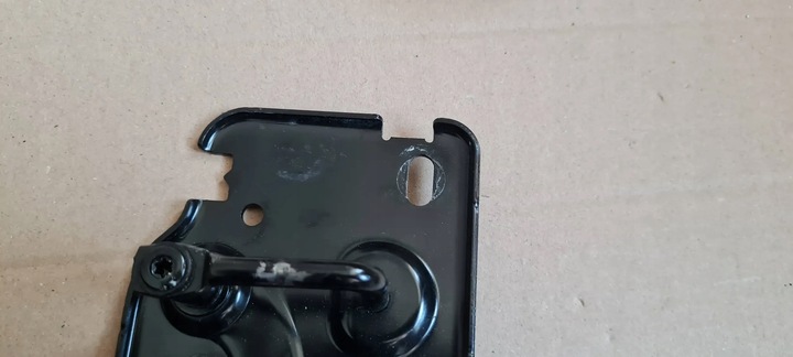 фото №5, S3 8y a3 замок капота засов перед 81a823185a q3 83a