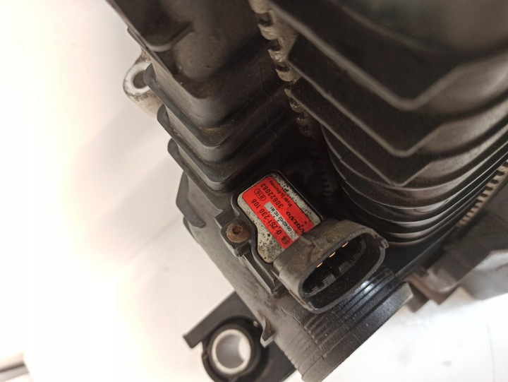 фото №5, Volvo xc70 v70 радіатор вентилятор d5 2,4 4x4