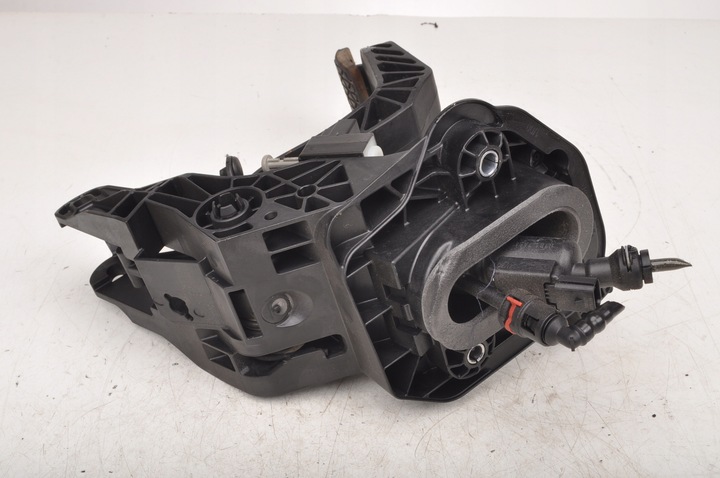 фото №6, Ford puma mk2 1.0 педаль сцепления uk