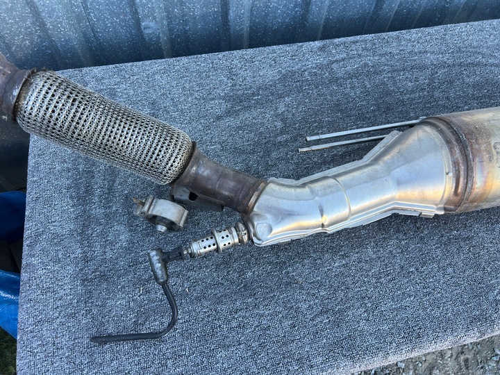 фото №7, Катализатор fap expert iii 2.0 bleuhdi 9808561380 демонтаж