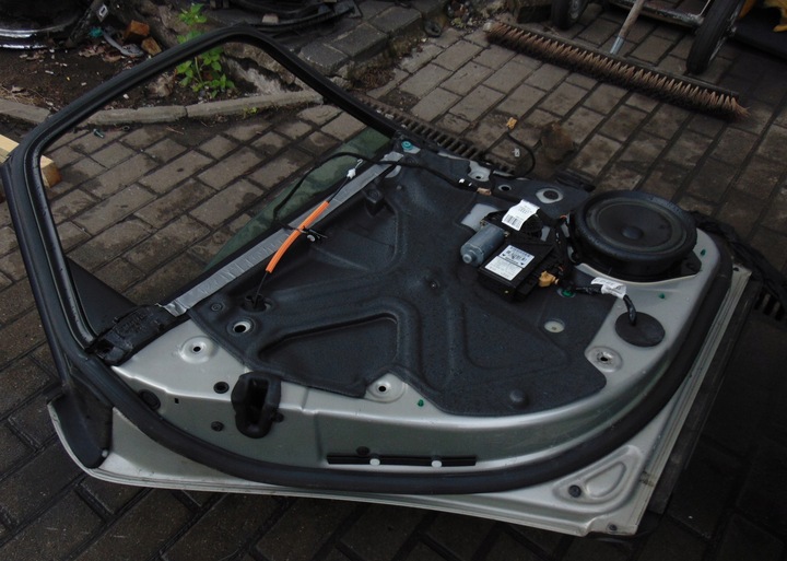 фото №9, Дверь левая зад задние audi a4 b6 sedan ly1x европа