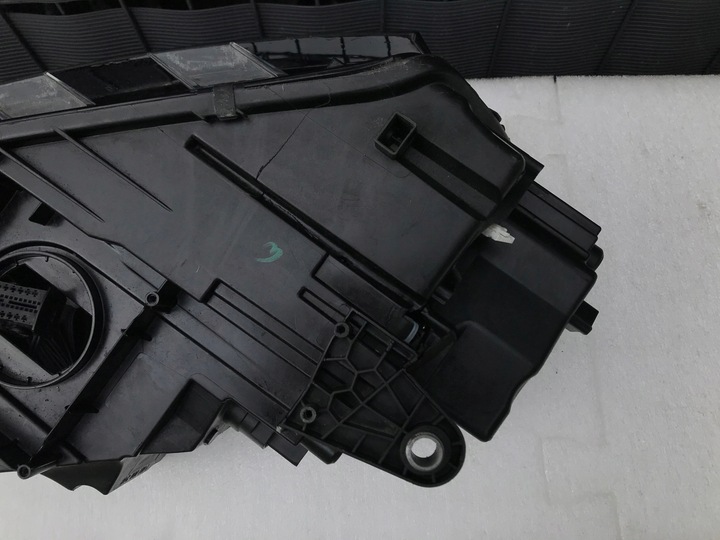 фото №7, Skoda octavia 3 5e левая лампа перед полный led рестайлинг