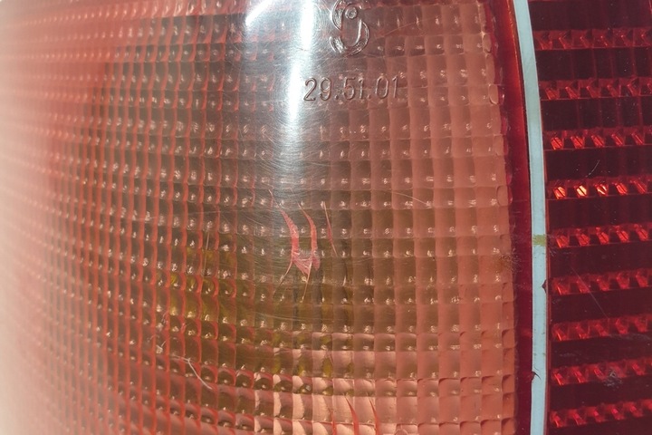 фото №9, Лампа левая задняя audi 80 8c, b4 295101 1992