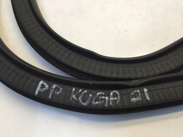 фото №4, Ford kuga iii mk3 2021 прокладка двері праві перед