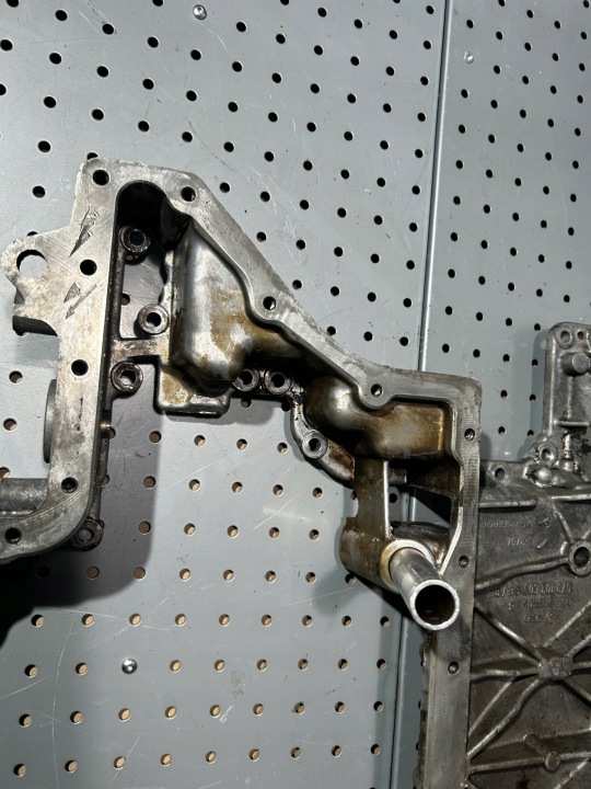 фото №5, Audi rs4 a6 a8 4.2fsi поддон масла 079103603be/bf