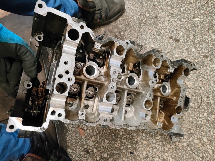 фото №5, Головка правая mercedes w166 gle gls 3.0 v6 276821