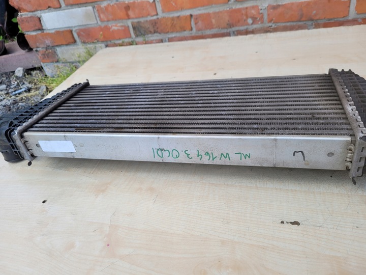 фото №7, Mercedes ml w164 05-11 3.0 cdi интеркулер