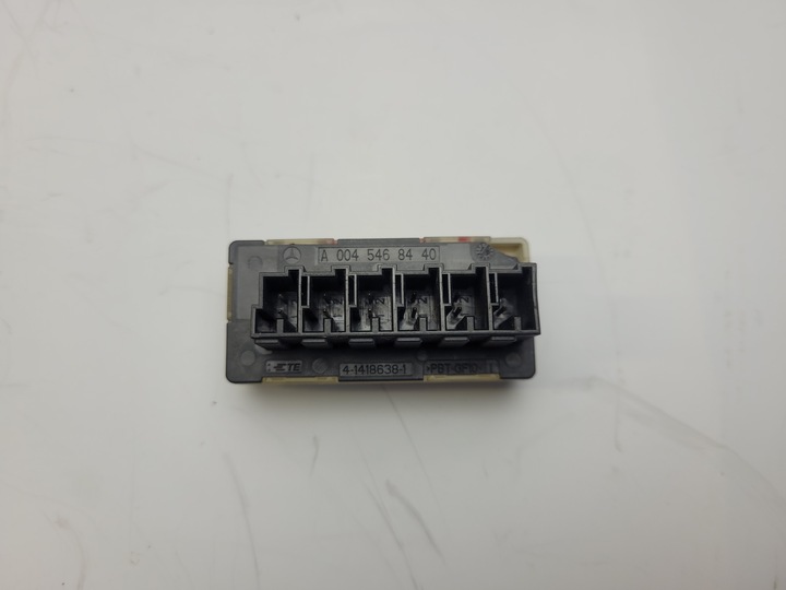 фото №3, Mercedes w177 распределитель тока a0045468440