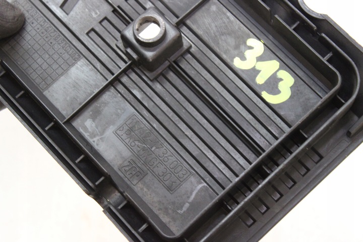 фото №4, Bmw e32 seria 7 92-01 3.0 v8 крышка защита двигателя верхняя 1736003