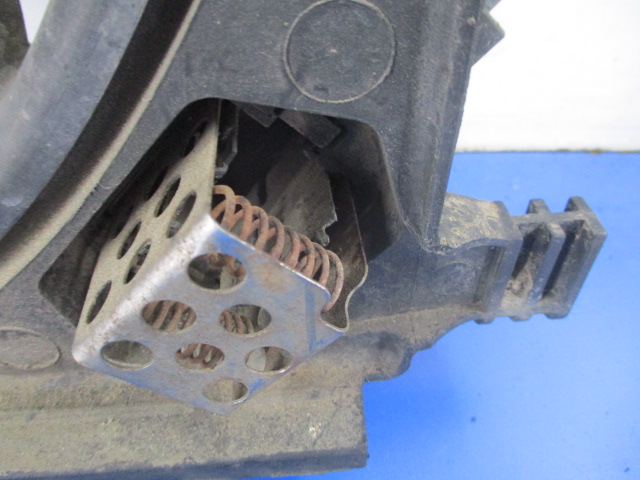 фото №2, Corsa c 1.0 кондиционер вентилятор вентилятор радиатор