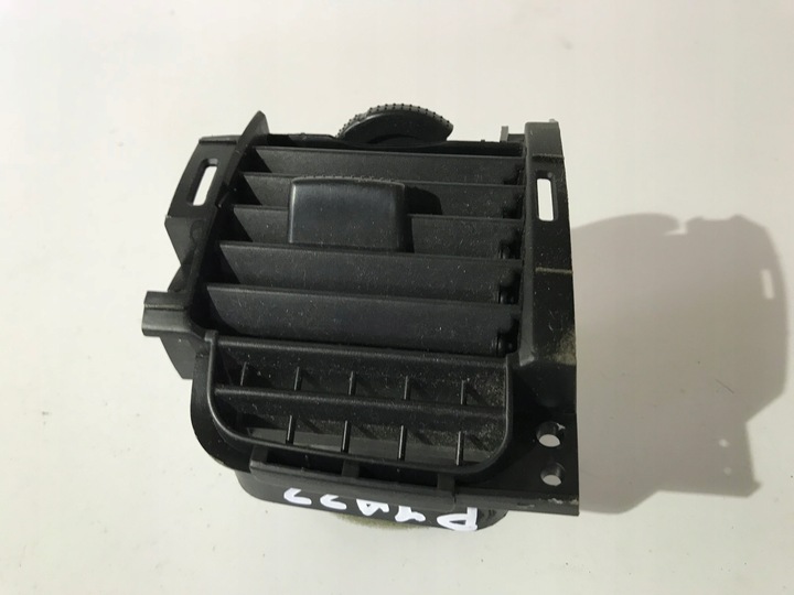 фото №1, Honda jazz 2 1.3b решітка повітропровід права