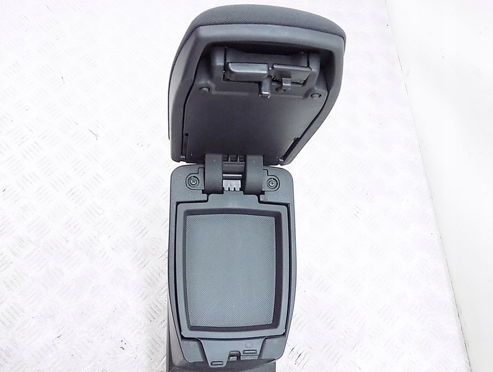 фото №9, Подлокотник туннель - toyota auris ii 15-18 eu