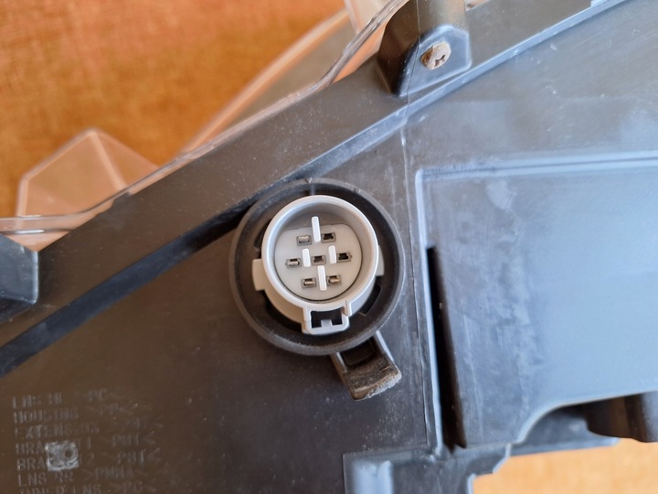 фото №11, Mazda 3 iii bm рестайлінг 8l лампа права повний led bsp5 51030 10 pin