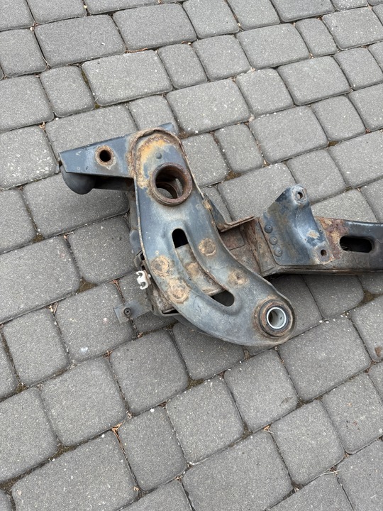 фото №6, Балка тележка подрамник траверса подвешивание iveco daily 99-14rok 35c 50c