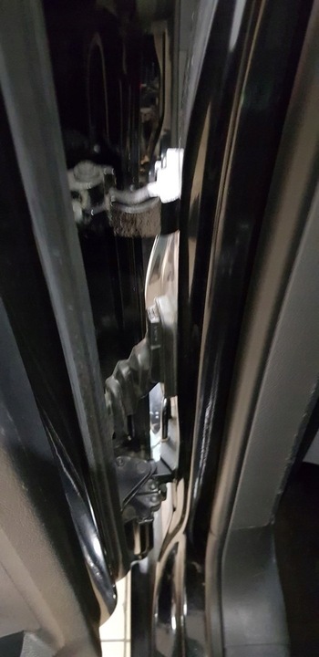 фото №1, Vw touran установка жгут дверь перед зад