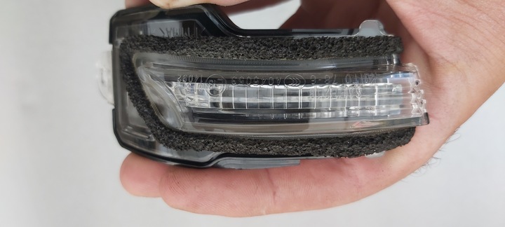 фото №8, Lexus rx iv 15-22r nx i 14-21r поворотник правый led правого зеркало оригинальный номер