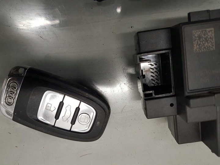 фото №5, Замок зажигания ключ audi q5 8r 2.0 tdi 8k0909131d