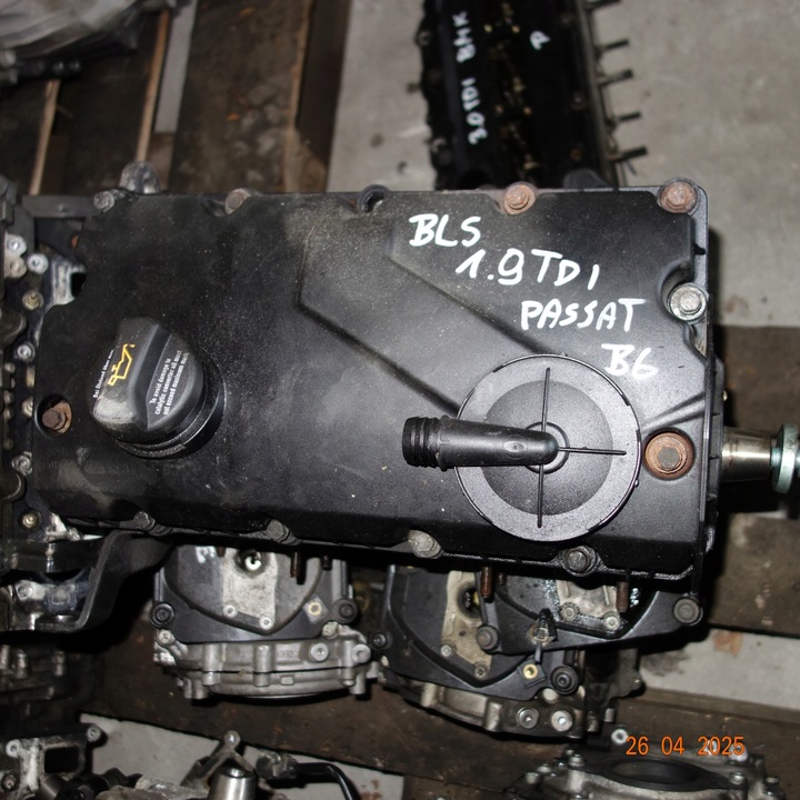 фото №1, Головка комплектна 1,9 tdi volkswagen passat b6 bls 038103373r