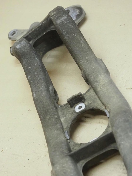 фото №12, Поддержка кронштейн коробки коробки передач audi a4 b6 b7 8e0399263ba