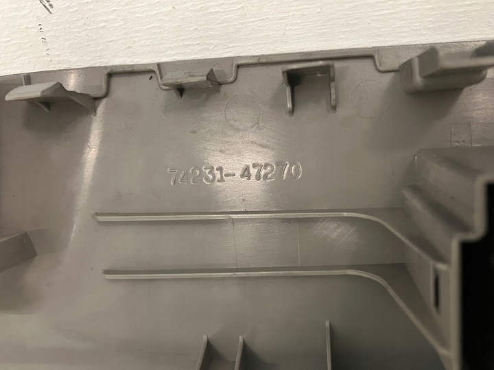 фото №9, Prius plus + кнопка перемикач скло праві перед