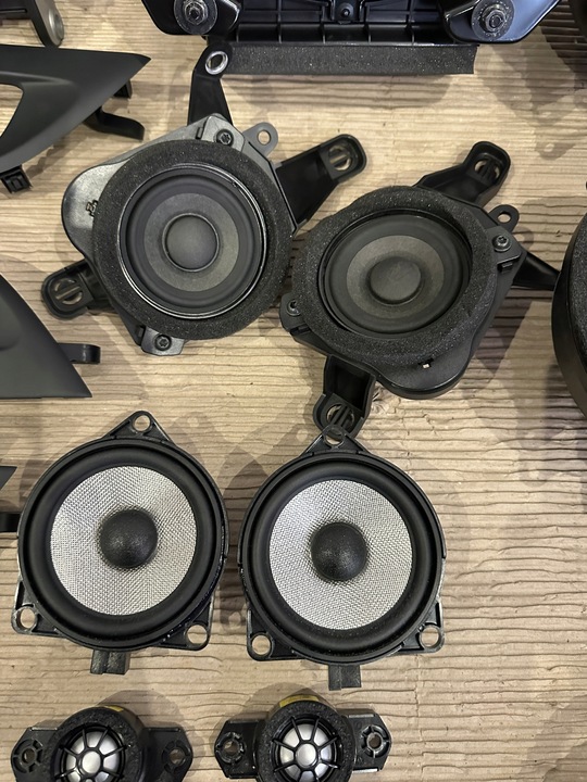 фото №8, Volvo v60 s60 21-25 набор naglosnienia динамики bowers & wilkins комплект