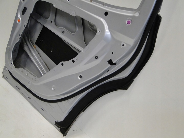 фото №14, Mercedes glb x247 247 зад двері задні праві