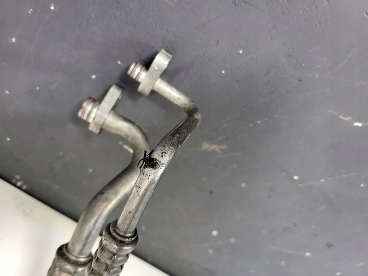 фото №6, Шланг трубка кондиционера peugeot 3008 ii 1.5hdi 9831702280