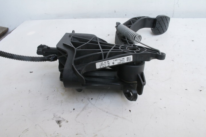 фото №4, Педаль сцепления audi a1 1.4