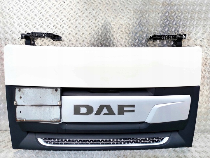 фото №1, Решётка верхняя капот daf xf 106 480 рестайлинг