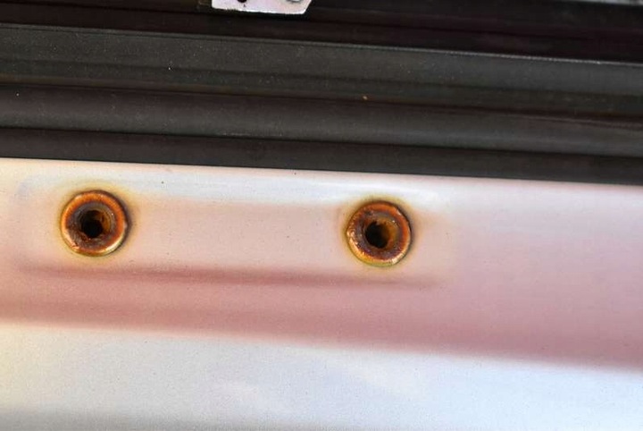 фото №6, Крыша съемный правый стойка серебряный 9647898377 citroen c3 pluriel i 02-10