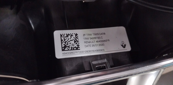 фото №10, Руль кожаный с подогревом renault clio v zoe состояние jak новая