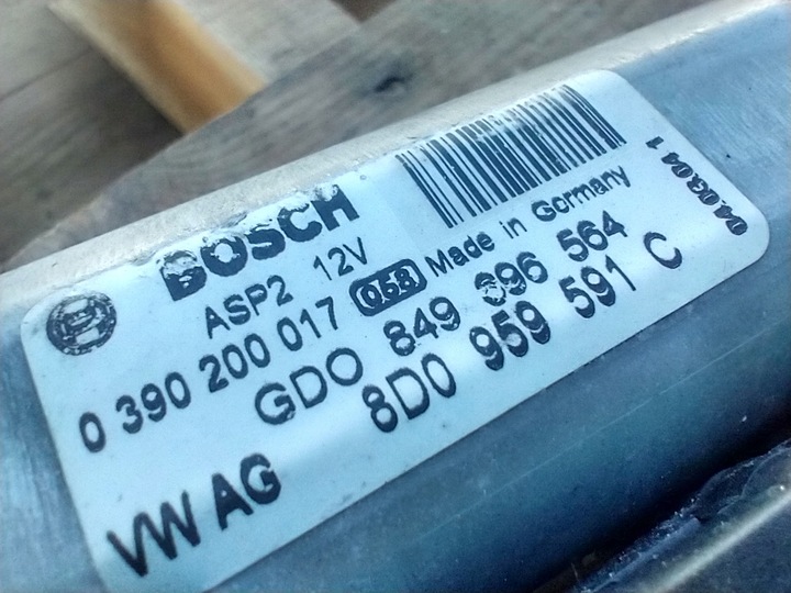 фото №13, Vw touareg 7l porsche cayenne люк комплектний 7l0877041a