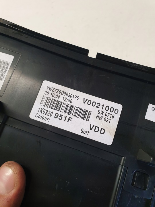 фото №5, Спидометр приборы uk vw golf v 1.6 fsi 1k0920951f
