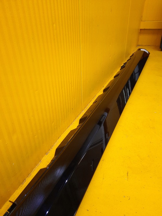 фото №2, Mercedes w222 amg довгий планка накладка порога права