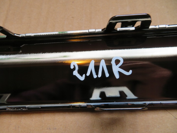 фото №10, Планка бампера зад mercedes a2948853001, a2948853701