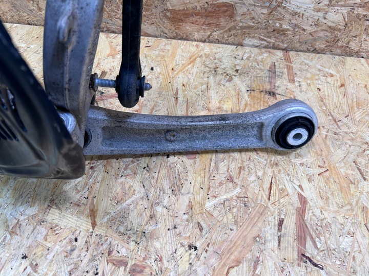 фото №7, Подвешивание амортизатор рычаг поворотный кулак правый перед audi a6 c8 a7 4k 2018-
