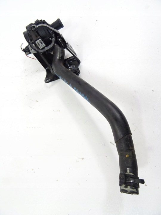 фото №8, Seat ateca 1.6 tdi водяной насос шланг держатель жгут 5c0965567a 5q0122101ck
