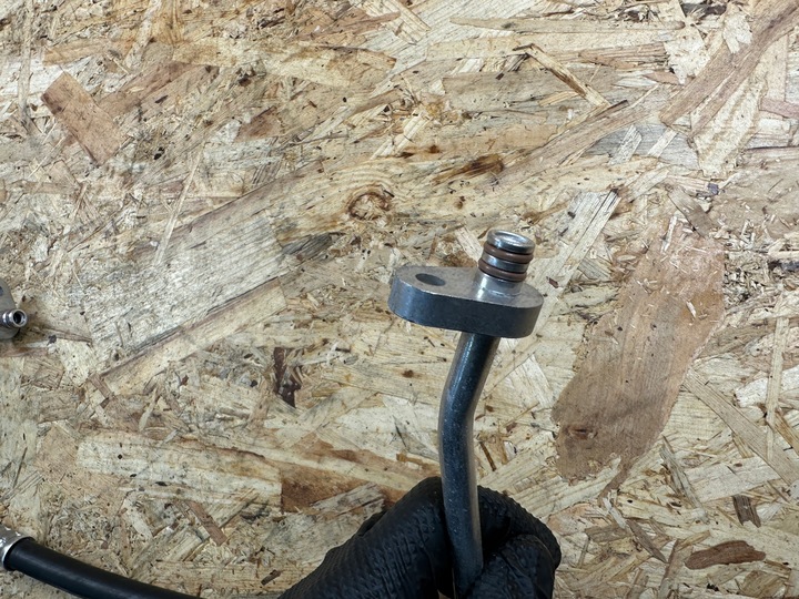 фото №8, Шланг шланг труба кондиционера opel e-corsa f peugeot e-208 ii 9830587180