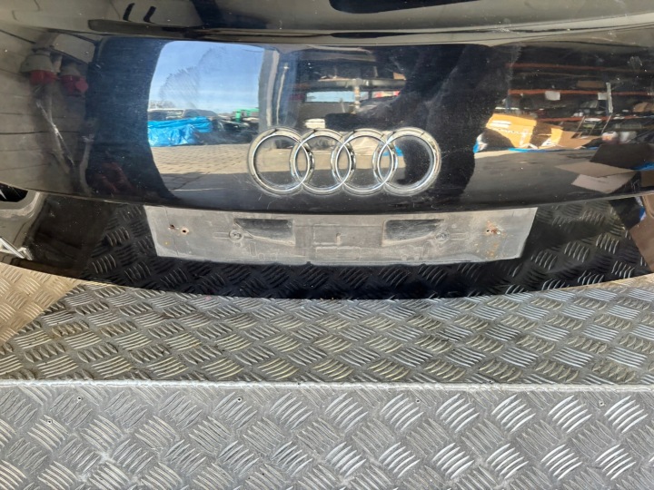 фото №6, Крышка крышка багажника оригинал audi a1 3d