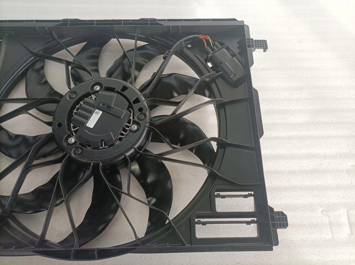 фото №11, Mercedes w247 247 cla glb eqb gla вентилятор радиатор 2479067806